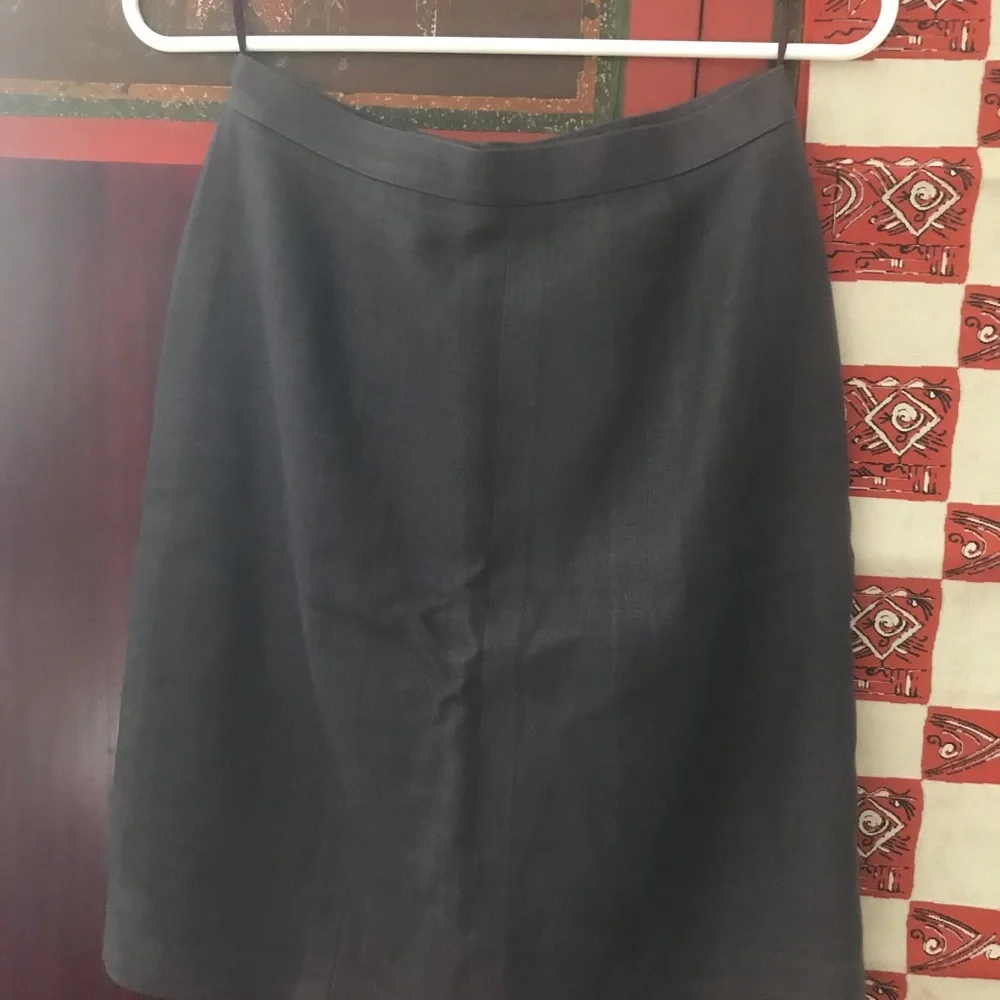 Auth CHANEL SUIT 100% Linen Jacket & Skirt size 38